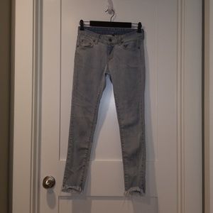 CARMAR   crop denim LIGHT WASH CUTOFF LEG JEANS 26